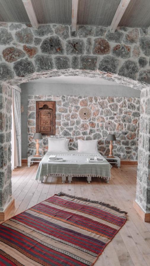 Orino Suites Cedit Buitenkant foto