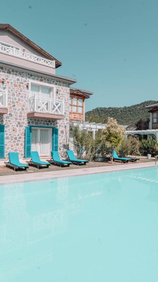 Orino Suites Cedit Buitenkant foto
