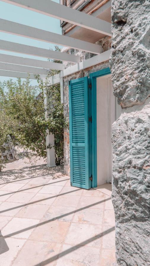 Orino Suites Cedit Buitenkant foto
