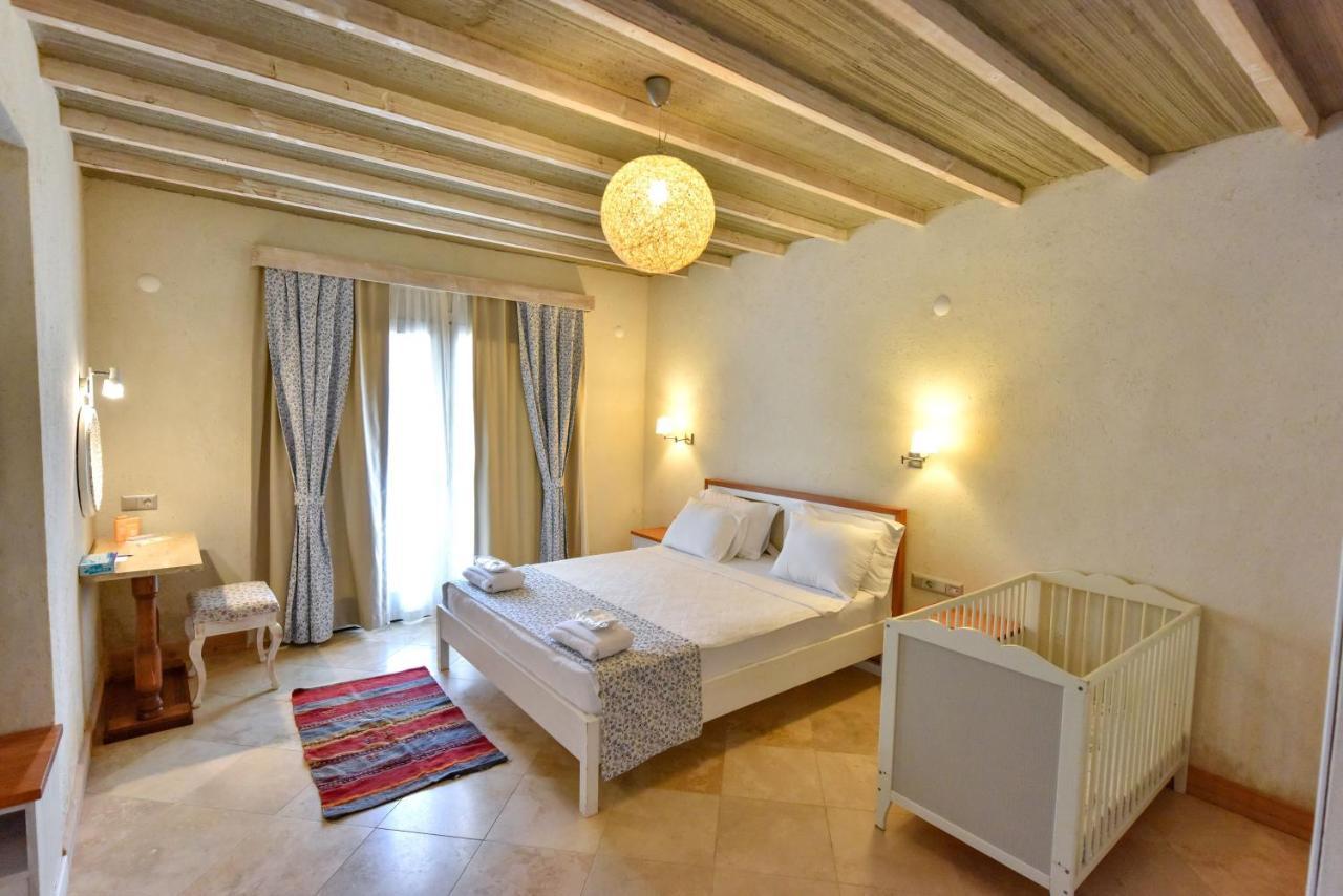 Orino Suites Cedit Buitenkant foto
