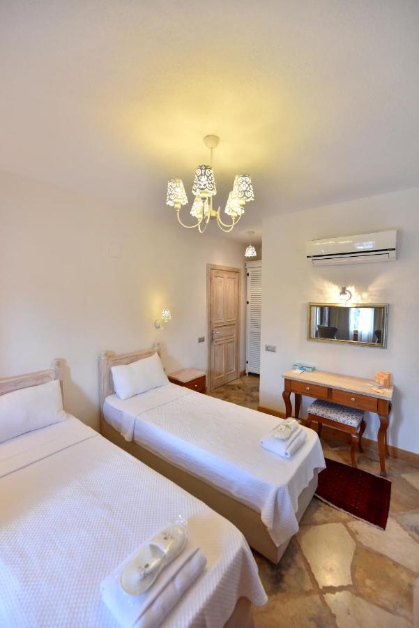 Orino Suites Cedit Buitenkant foto